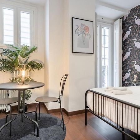 2 Bedrooms 2 Bathrooms Furnished - Malasana - Bright Stylish - Mintystay Madrid Ngoại thất bức ảnh
