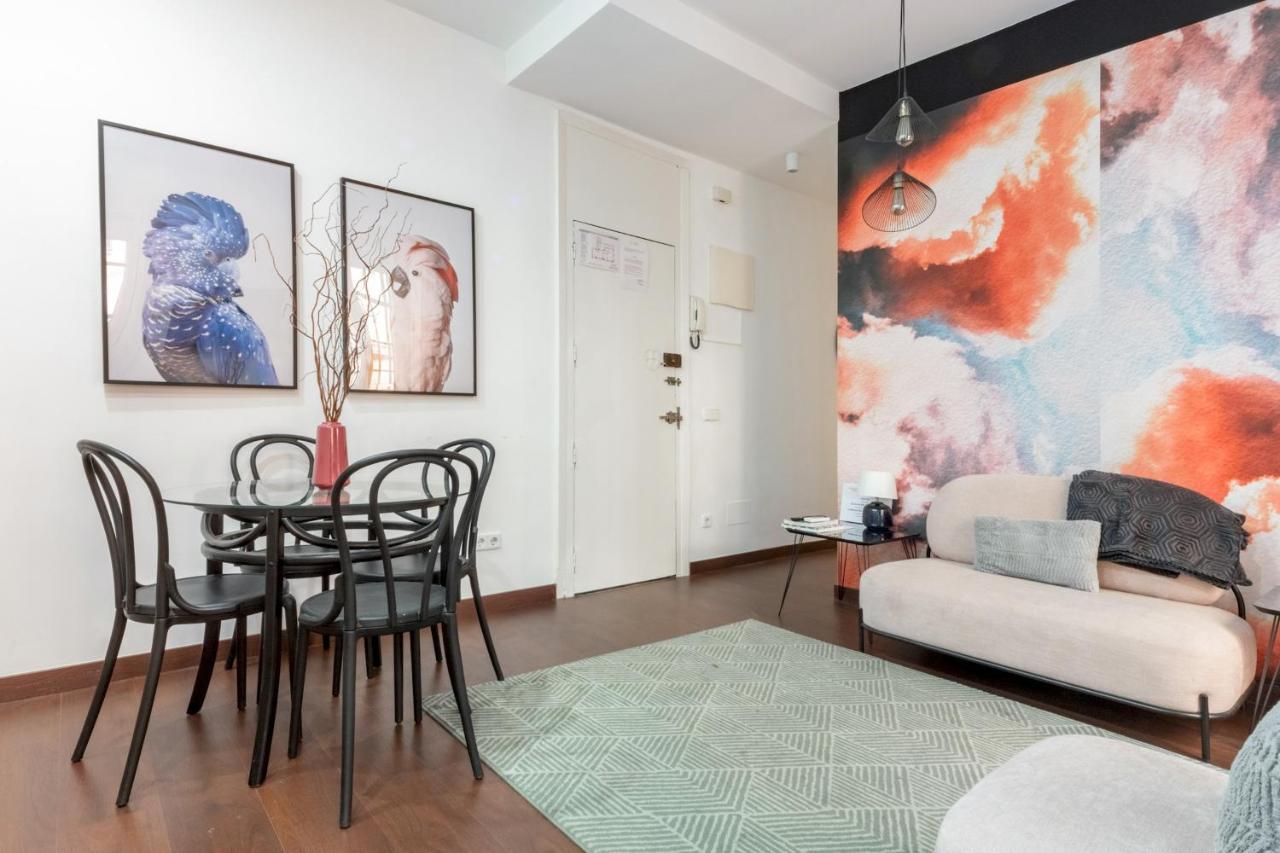 2 Bedrooms 2 Bathrooms Furnished - Malasana - Bright Stylish - Mintystay Madrid Ngoại thất bức ảnh