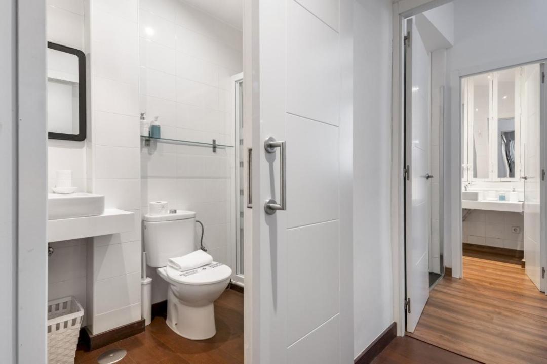 2 Bedrooms 2 Bathrooms Furnished - Malasana - Bright Stylish - Mintystay Madrid Ngoại thất bức ảnh